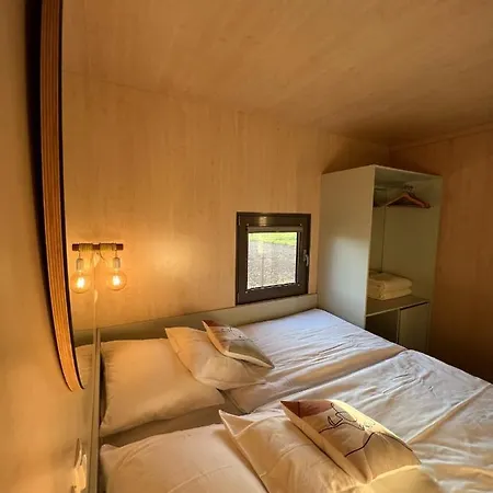 Magnolia House By The River Xl *