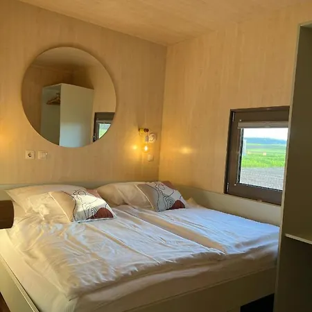 Magnolia House By The River Xl 메틀리카