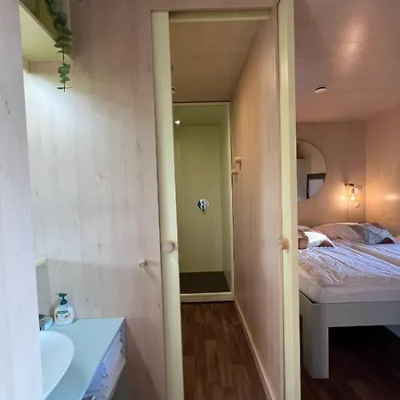 度假居 Magnolia House By The River Xl *