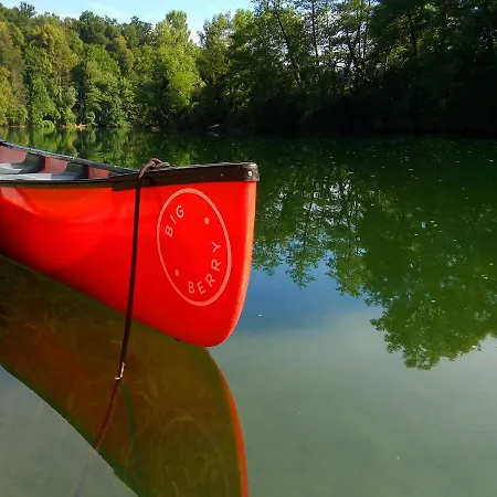 Semesterbostad Magnolia House By The River Xl Metlika