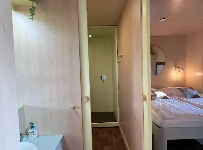 度假居 Magnolia House By The River Xl *