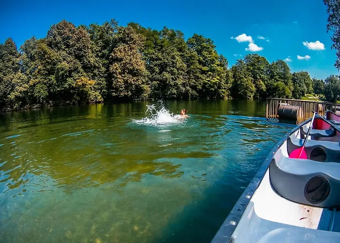 Holiday home Magnolia House By The River Xl Metlika