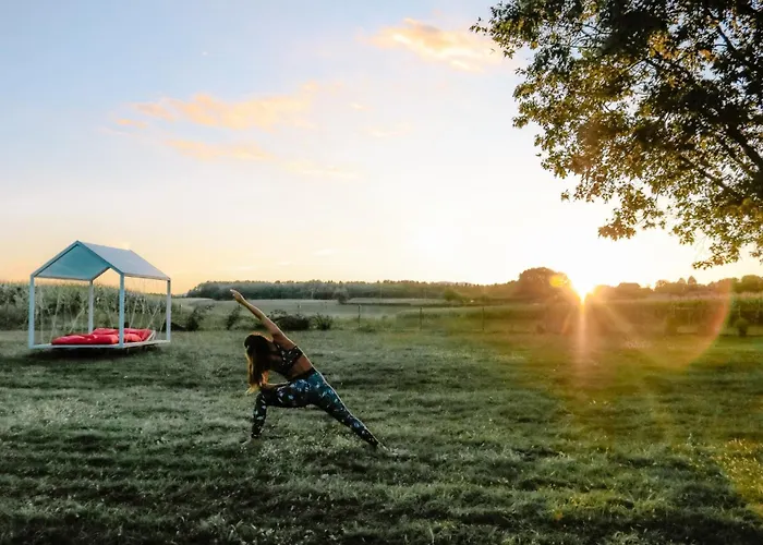 Magnolia House By The River Xl