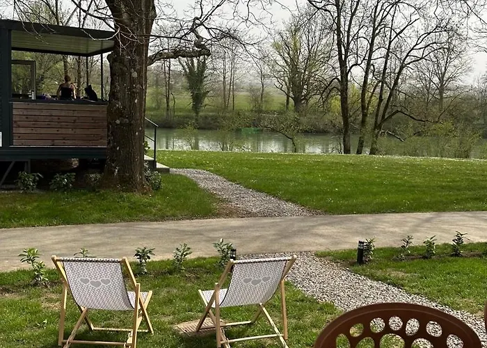 Magnolia House By The River Xl * 梅特利卡